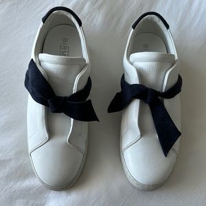 Alexandre Birman white with navy suede bow sneaker - size 40